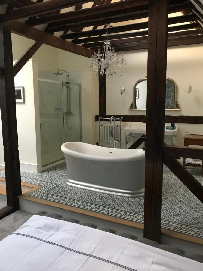 Number 5 Bed & Breakfast ไรย์ ภายนอก รูปภาพ
